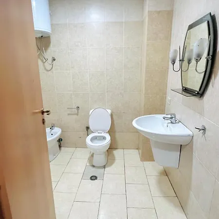 Apartment T *