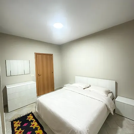 Apartment T *